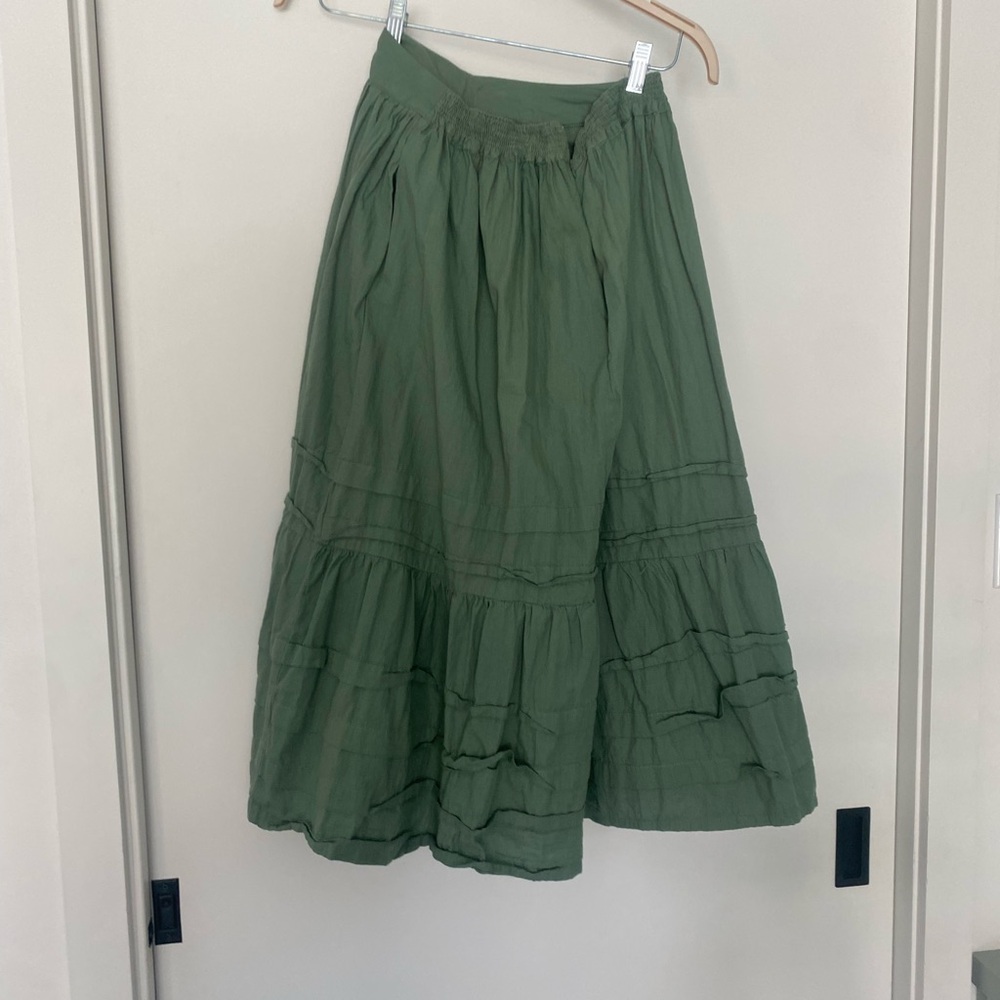 Green A-Line Tiered Maxi Skirt - Picture 3 of 4